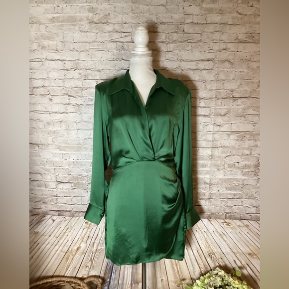 Zara green Satin Effect wrap dress - Picture 6 of 7